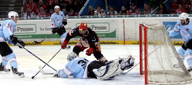 Scorpions070310   066.jpg